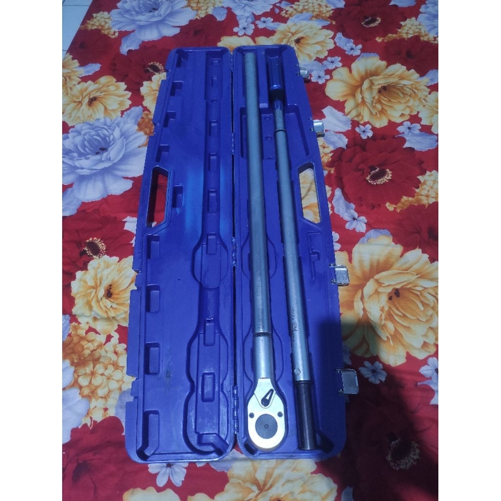 Kunci Torsi Moment Torque Wrench Lakoni Pro 800426 Torsi Moment Torque Wrench