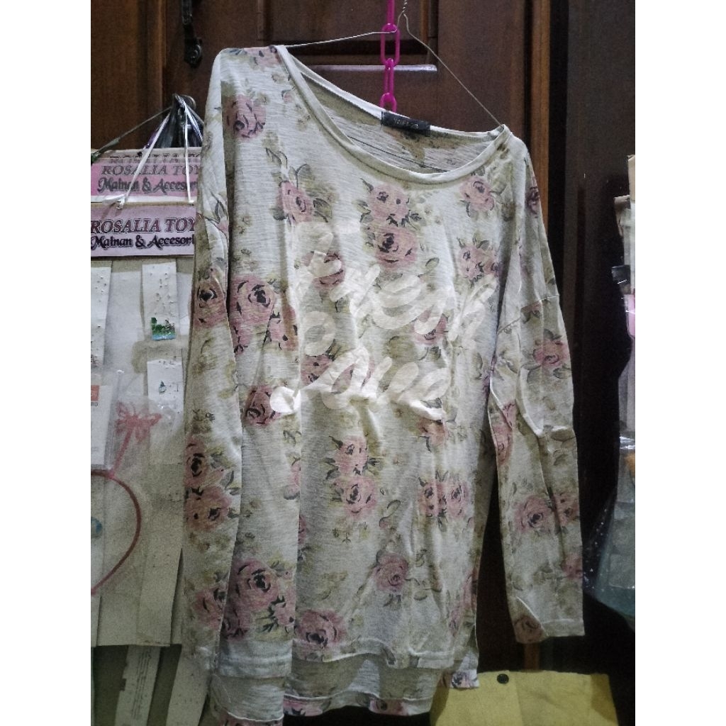 atasan kaos lengan panjang kode dw