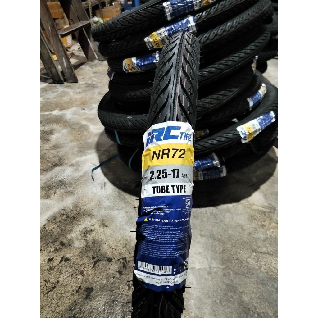 Ban Luar Motor IRC 225 Ring 17 NR72