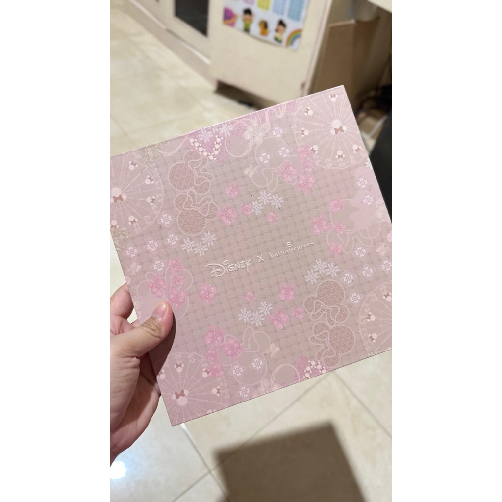 buttonscarves tdp preloved