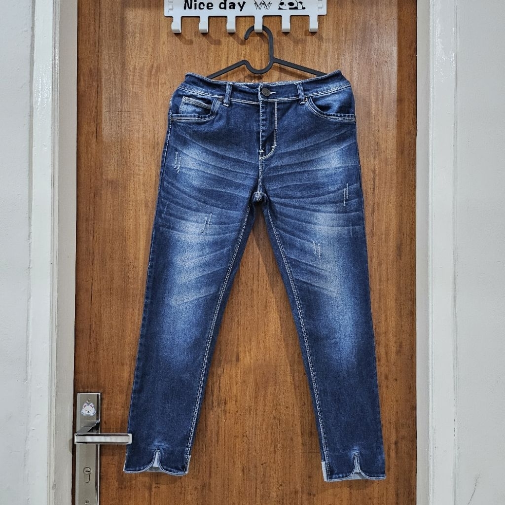 PRELOVED Celana panjang jeans wanita Martin Premium Denim size 30