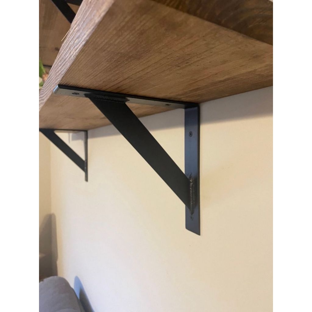 Bracket ambalan Besi