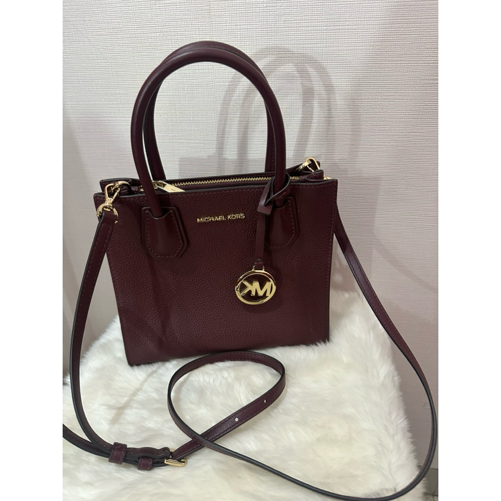 Tas Wanita Merk Michael Kors Warna Merah Marron