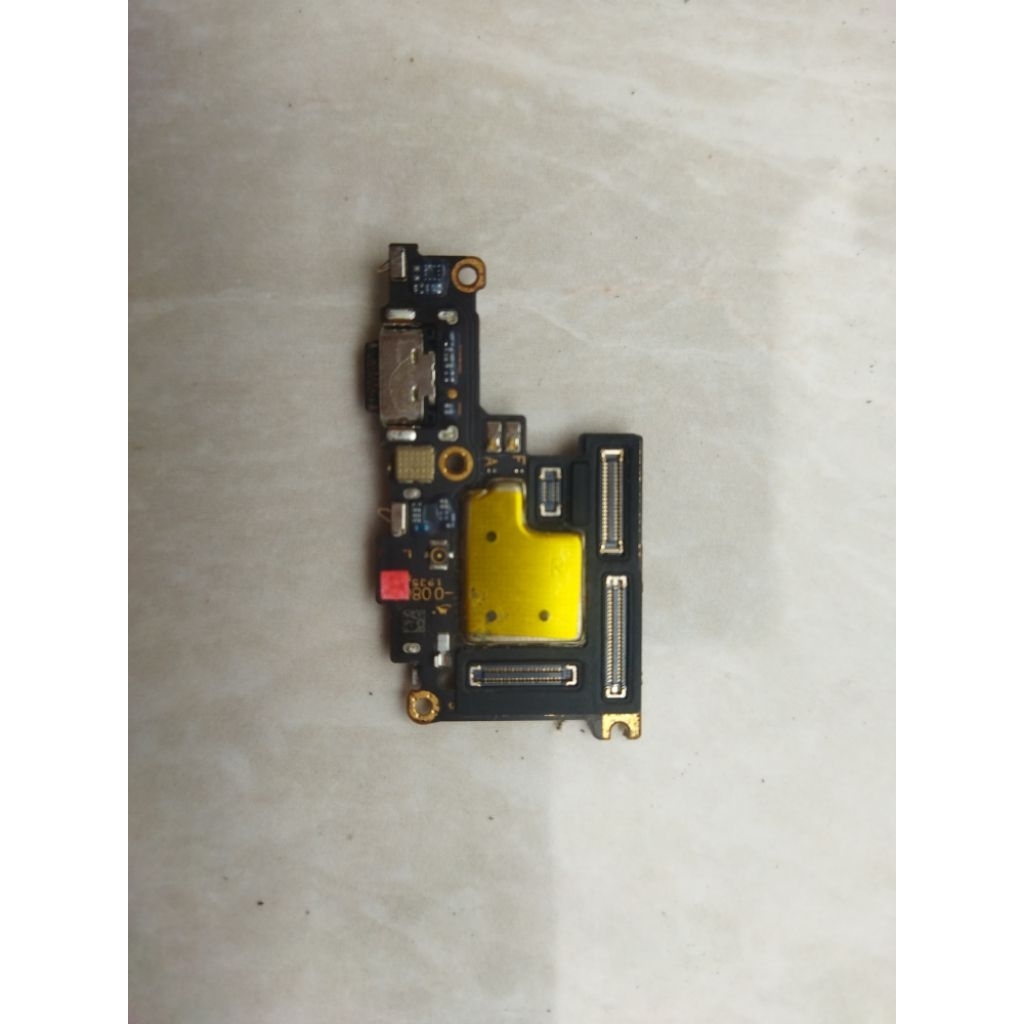 papan cas vivo v17 pro ori