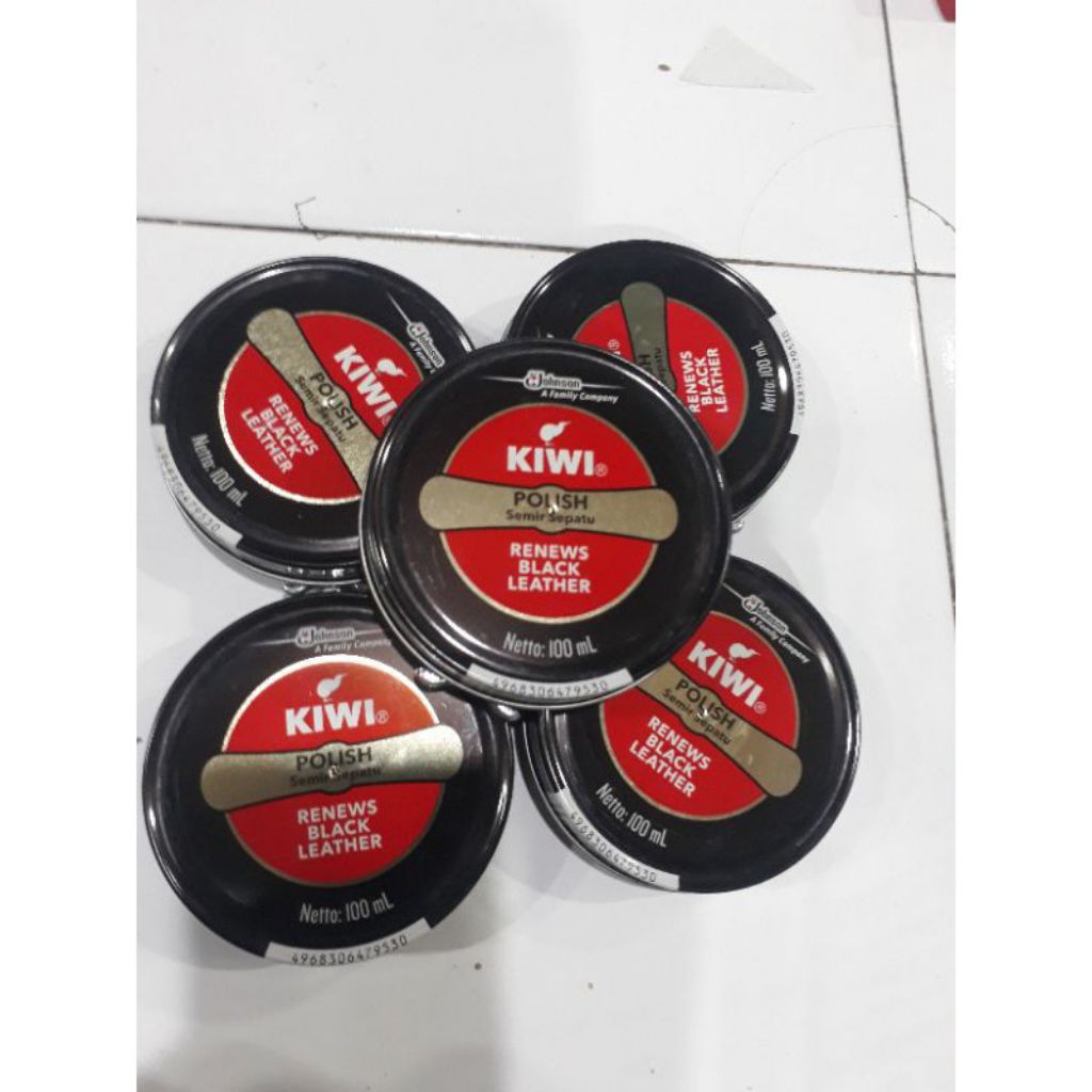 semir sepatu kiwi besar. warna hitam. perlusin