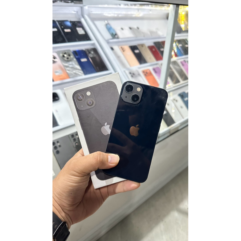 iphone 11 64 gb hitam Bekas Resmi iBox
