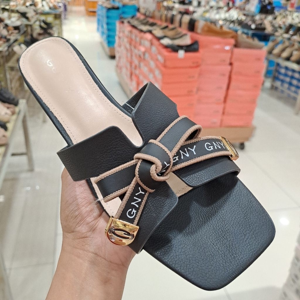 sandal wanita genny hak 2 cm