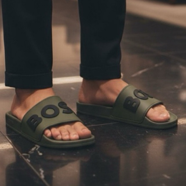 Sandal slip on silde mewah