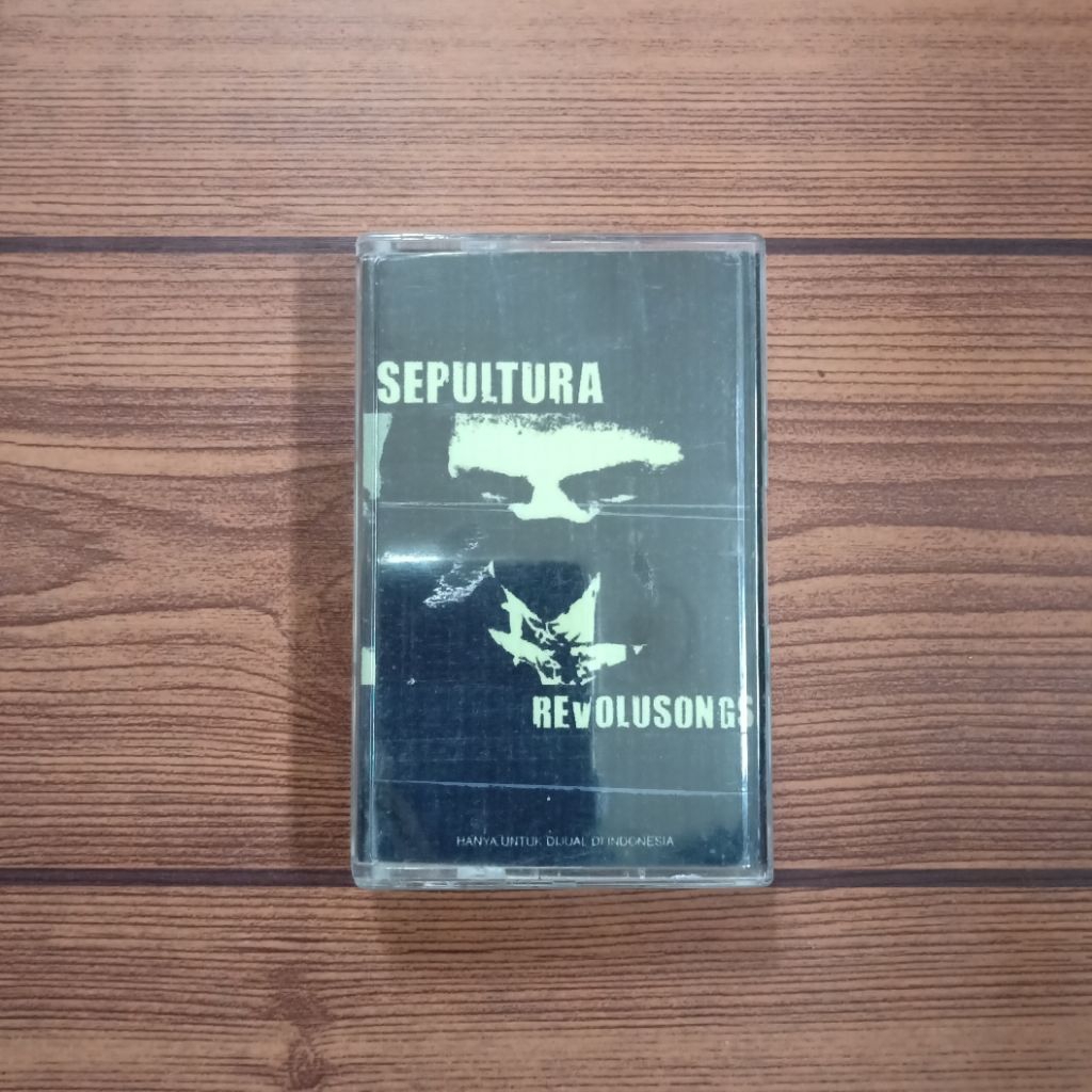 kaset SEPULTURA Revolusongs