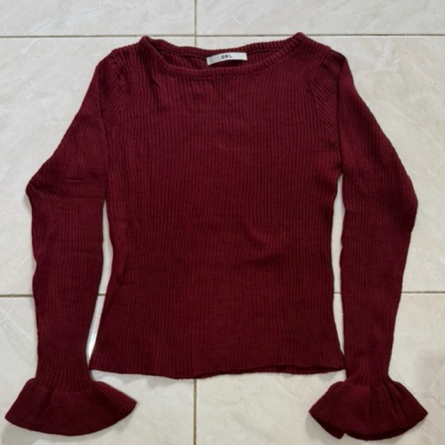 KAOS RAJUT MAROON SEMI CROP TOP [PL]