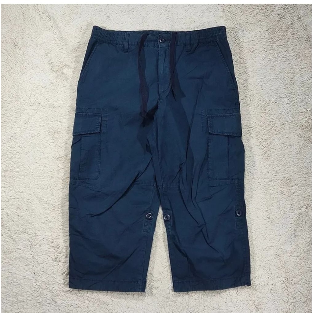 CELANA PENDEK CARGO UNIQLO