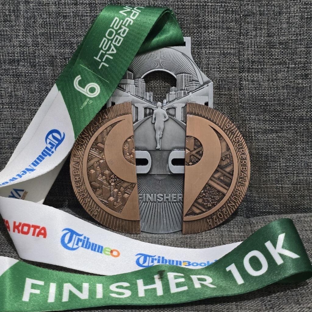 medali Run finisher superball Run 2025