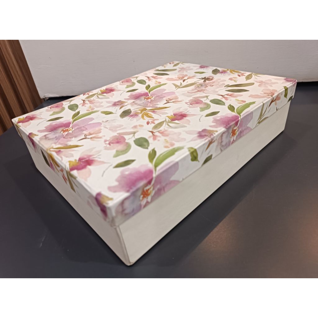 HAMPERS BOX - HARDBOX | BOX HAMPERS BUNGA - KOTAK KADO