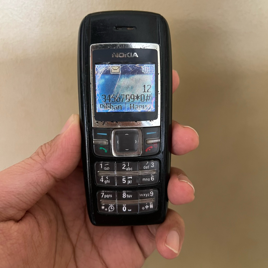 Hp jadul Nokia 1600 GSM masih hidup Baca Deskripsi