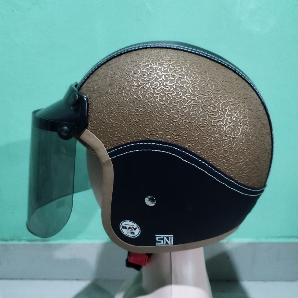 Helm bogo full kulit-Helm bogo dewasa-Helm bogo original SNI Bayhelmt