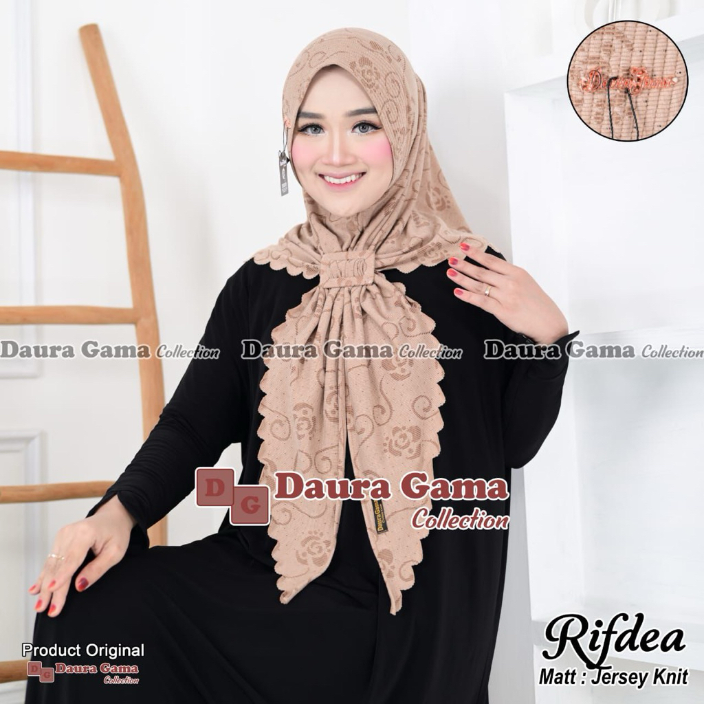 Rizkihijab-RIFDEA Knit Motif Jilbab Instan Hijab Segitiga Instan Lasercut Free Gesper Daura Gama Col