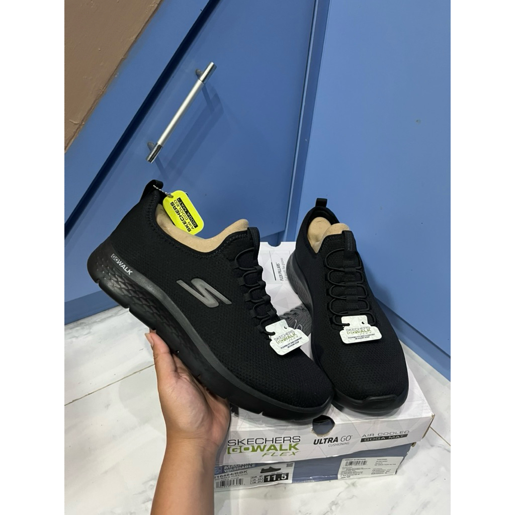 Sepatu Skechers Men full black Go Walk Flex Ultra slip on ukuran 45 insole 29,5cm (216484/BBK)