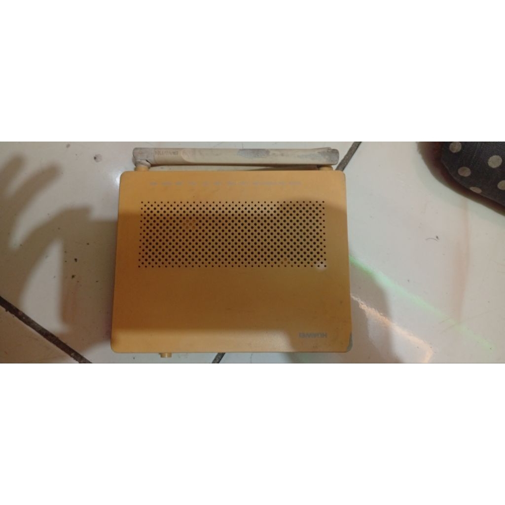 ROUTER WIFI HUAWEI BEKAS HG8245H