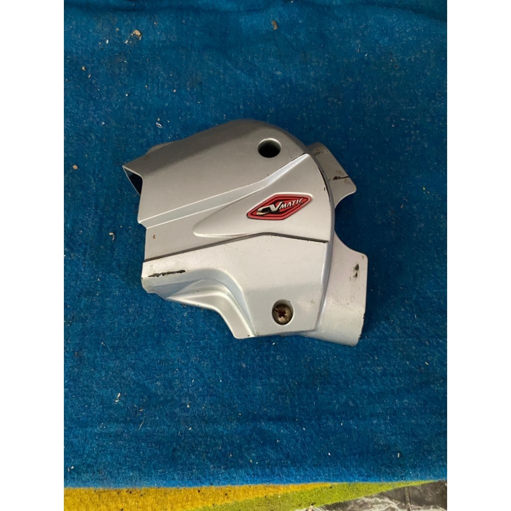 Kalter cover tutup gear depan honda revo at matic original