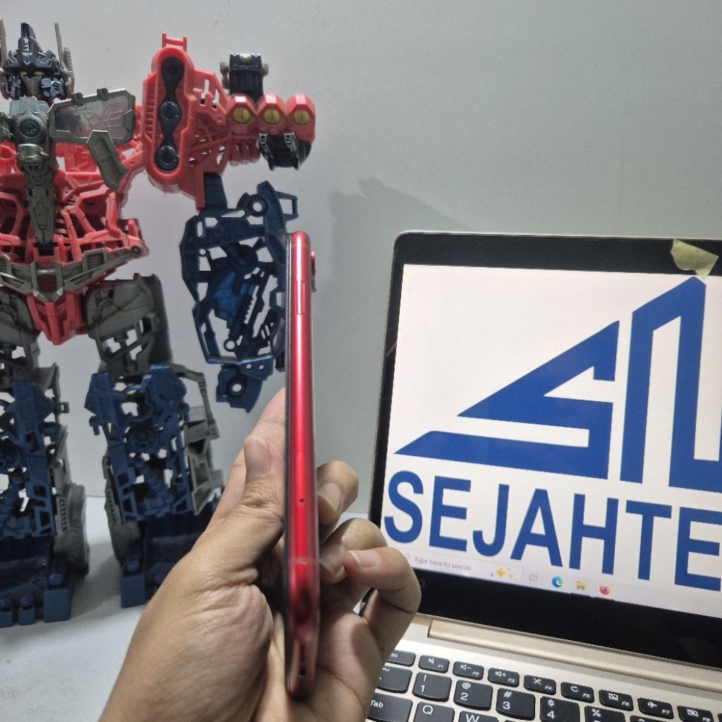 Apple Iphone XR 64GB Ponsel Flagship Iphone Second XR