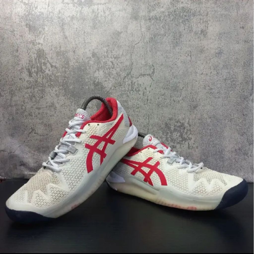 ASICS GEL RESOLUTION 8