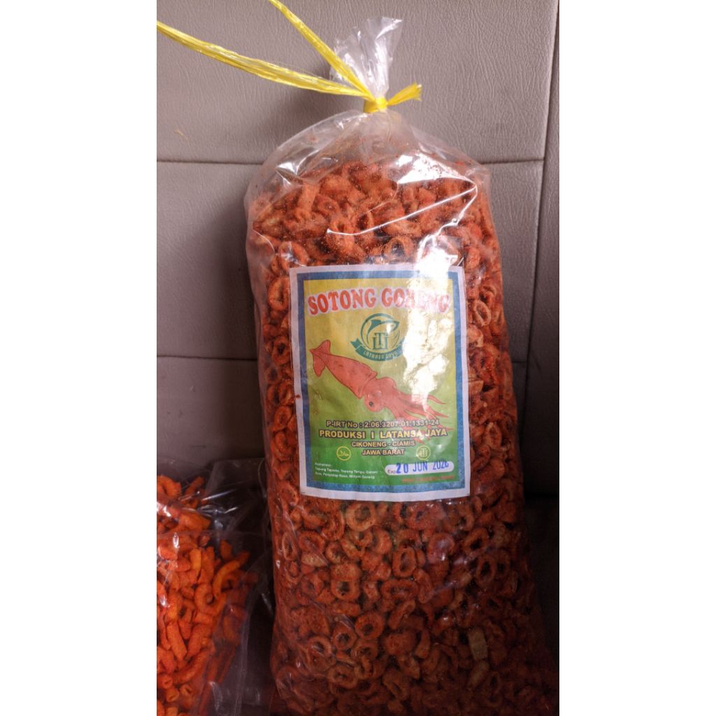 1 bal keripik sotong goreng