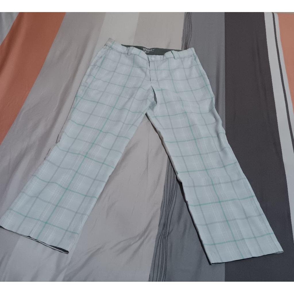 Celana Golf - Nike Golf - Preloved