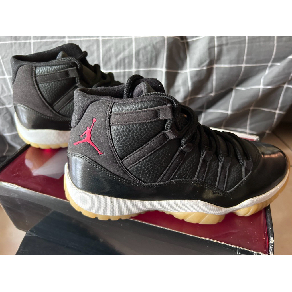 Nike Air Jordan 11 Retro