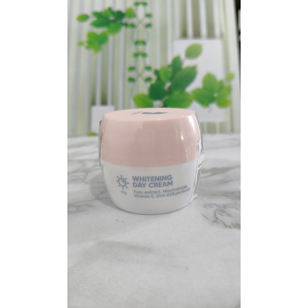 ALOKA | TZUYU WHITENING DAY CREAM 15GR