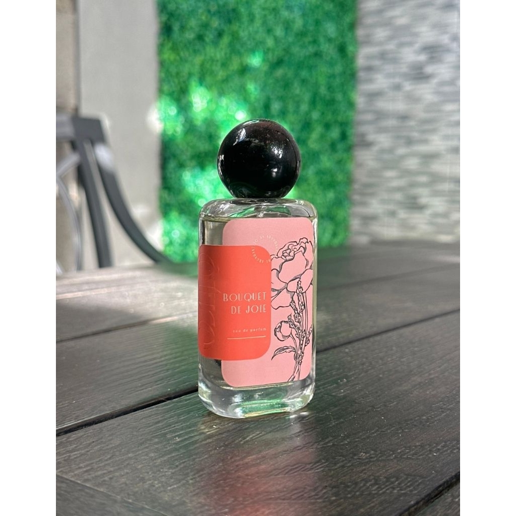 Etre Boquet de Jouie Preloved with Box (lengkap).