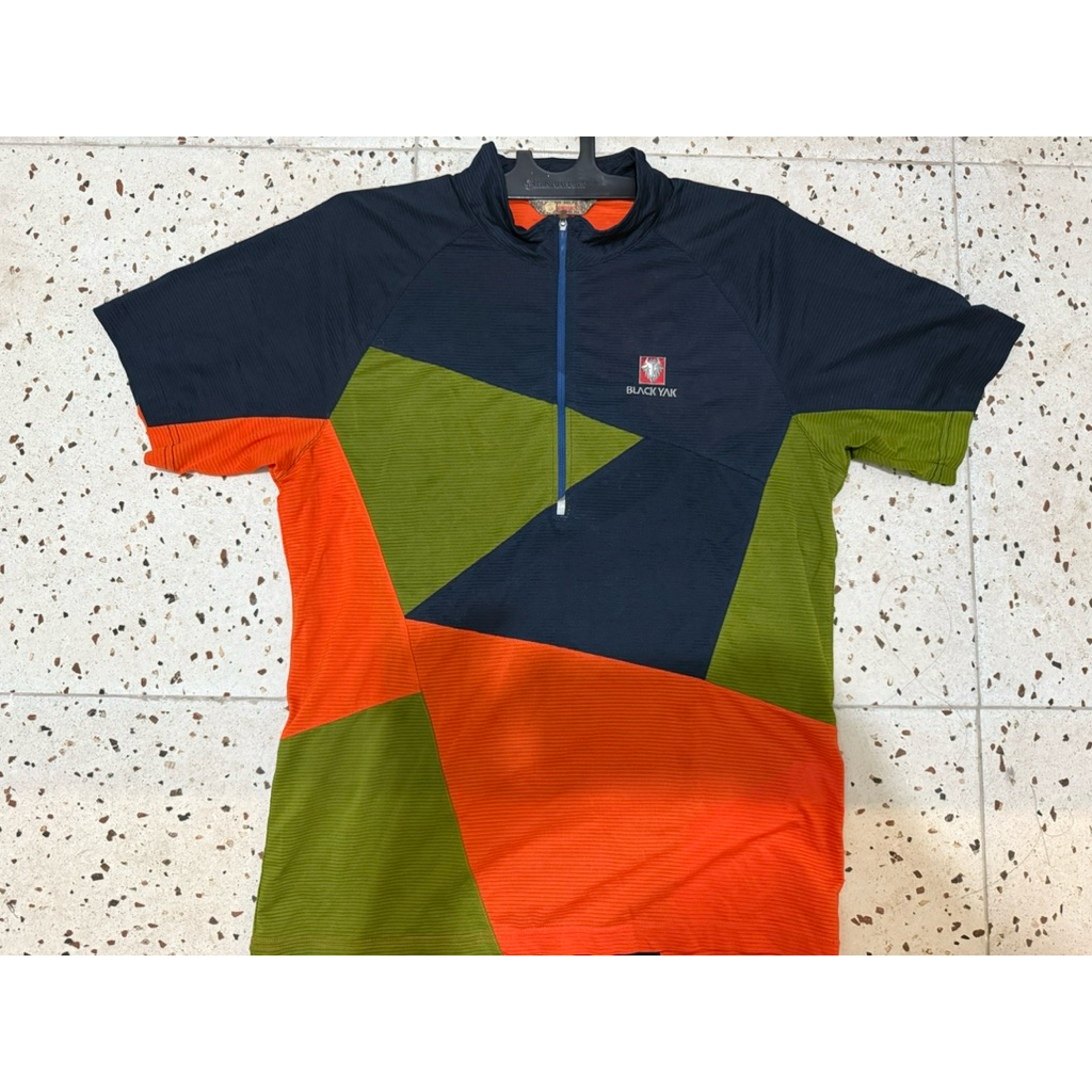 Kaos Jersey Outdoor Hiking Blackyak