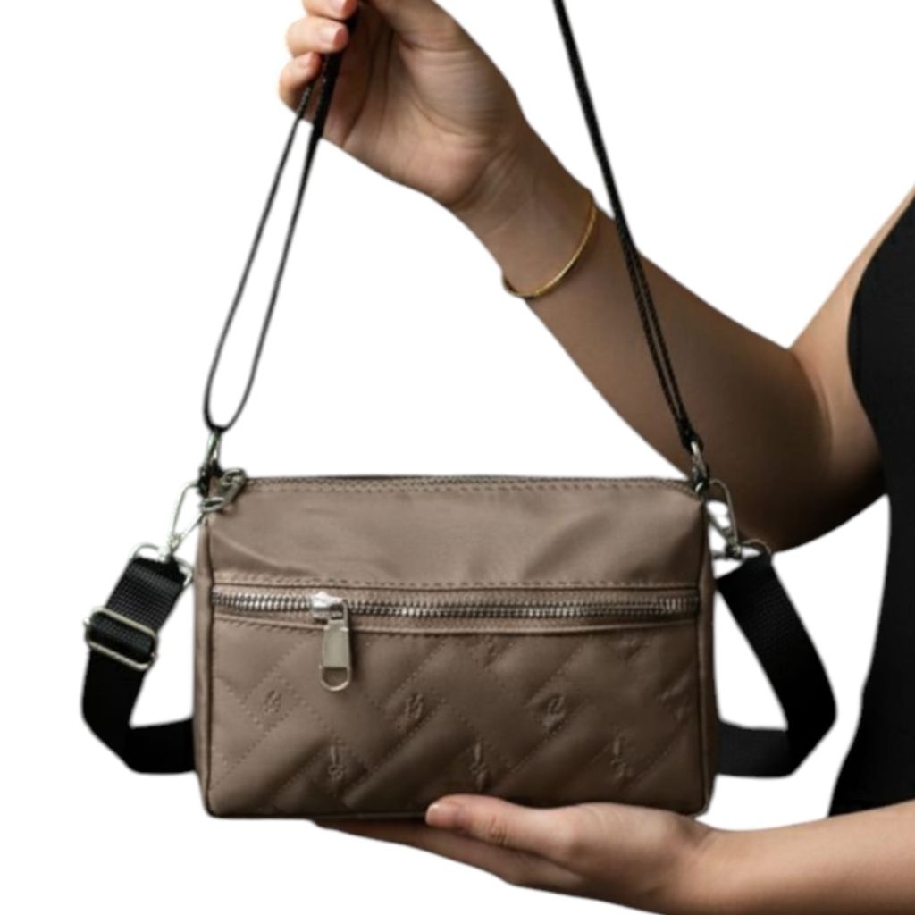 Tas Selempang Wanita Neo-Casual Chic Anti Air Warna Hijau Sage Material Kanvas Berkualitas Kompartem