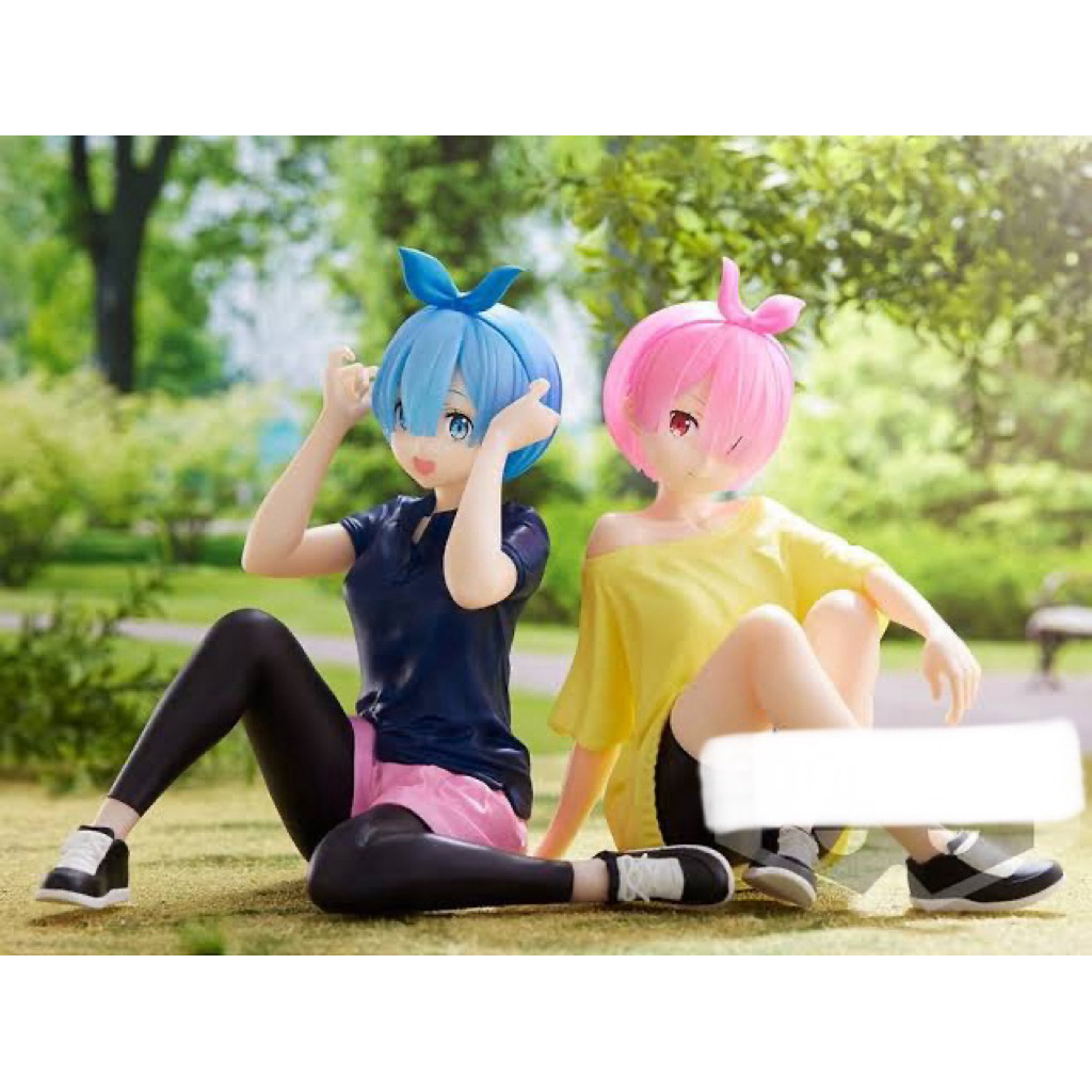 action figure re zero kara ram dan rem relaxtime