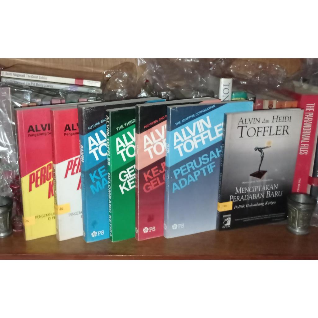 Buku Kejutan Masa Depan & 6 Buku Lainnya, Alvin Toffler (Original)