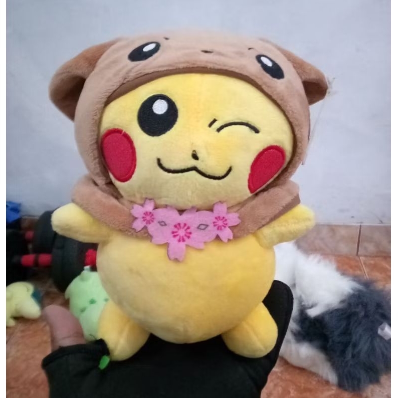 Boneka Pokemon Pikachu Kostum Eevee