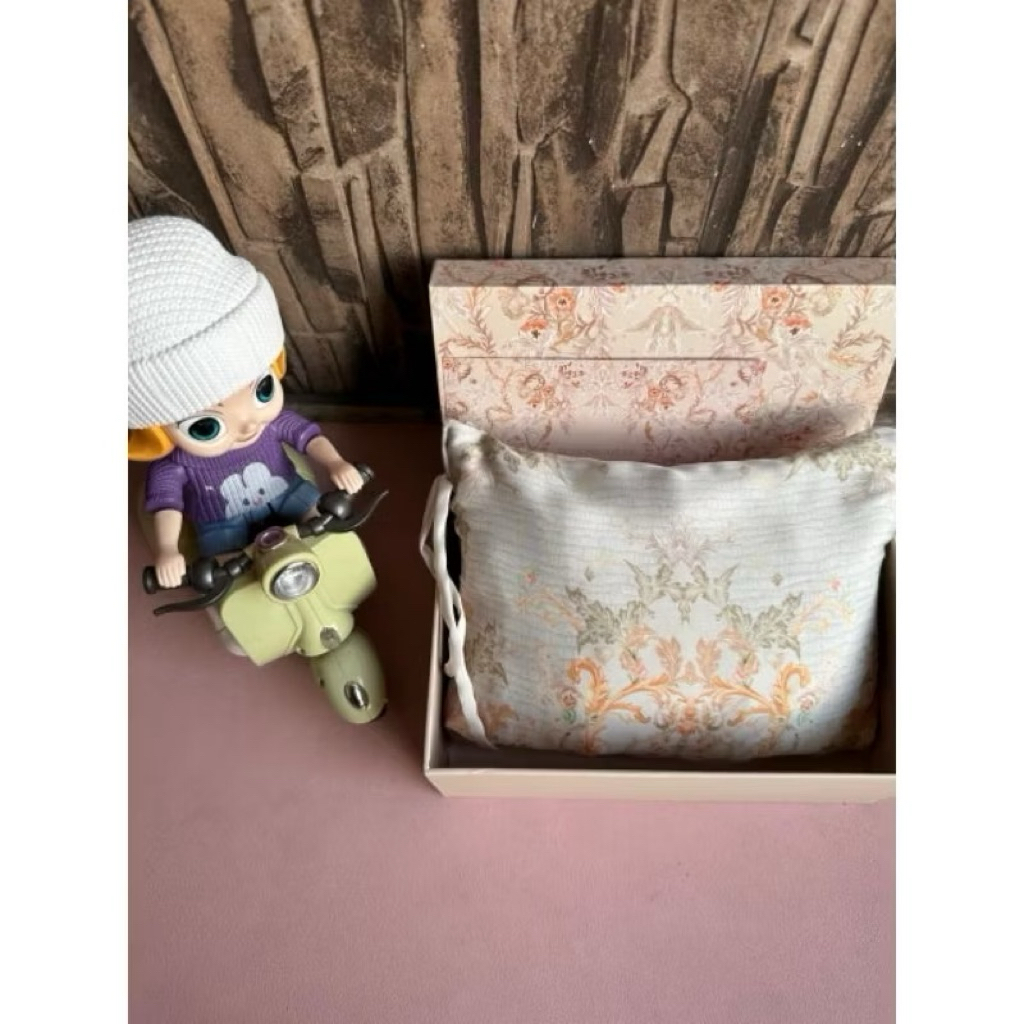 NEW MUKENA BUTTONSCARVES THE ROYALE GRANDEUR RARE ITEM