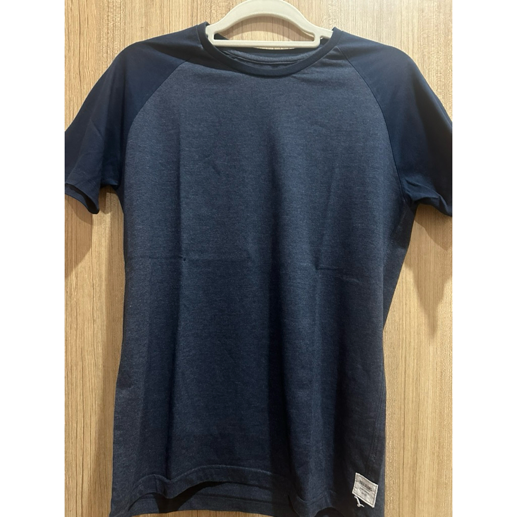 Preloved Kaos Tira Jeans