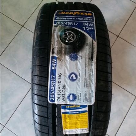 BAN MOBIL 205/45R17 GOODYEAR, DELIUM