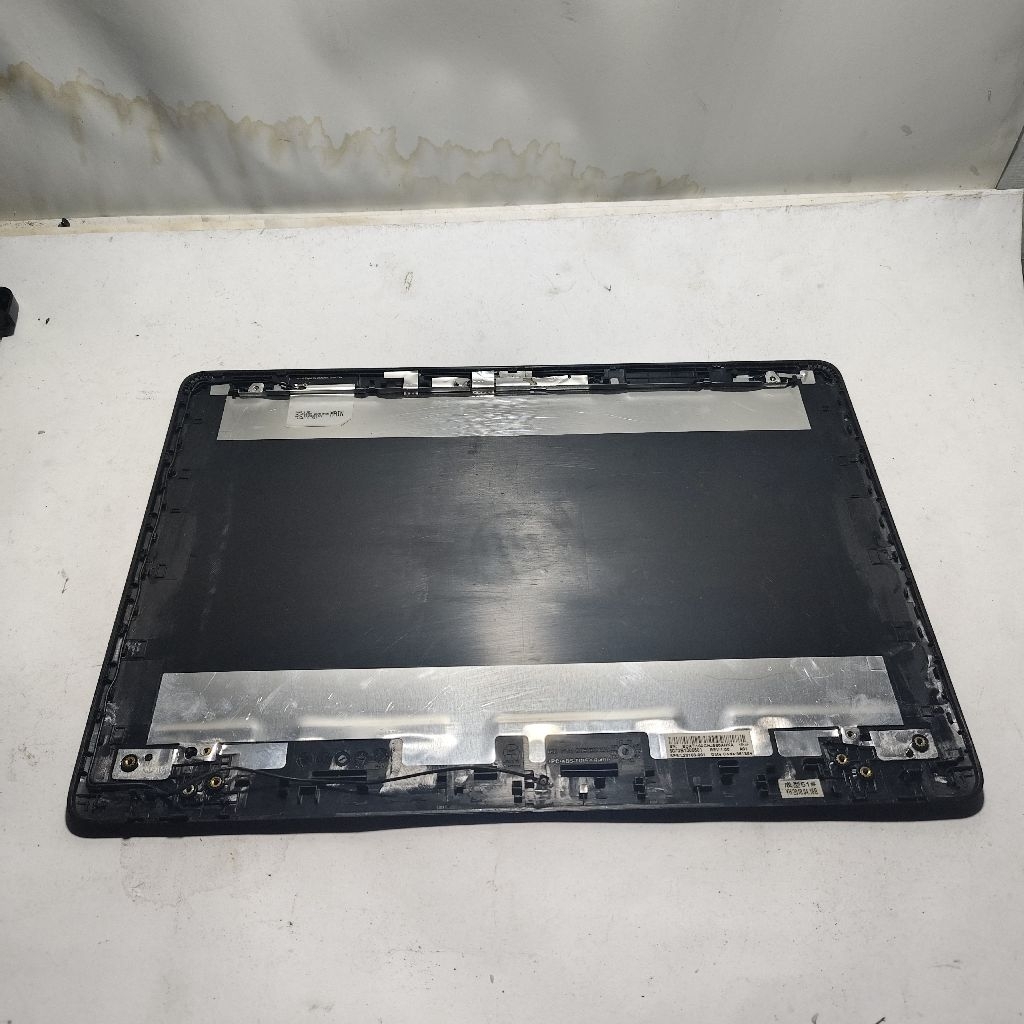 Casing Cassing Case Frame LCD Laptop HP 14-CM 14-CK 14-DG 240 G7 245 246 G7