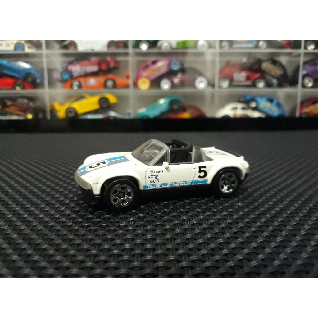 Hot Wheels Porsche 914-6 Putih