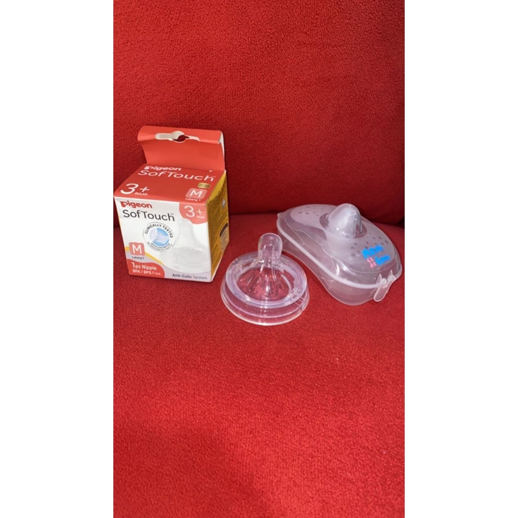 pigeon sofTouch nipple dot wide neck + pelindung puting momi homi bonus momi homi wide neck nipples 
