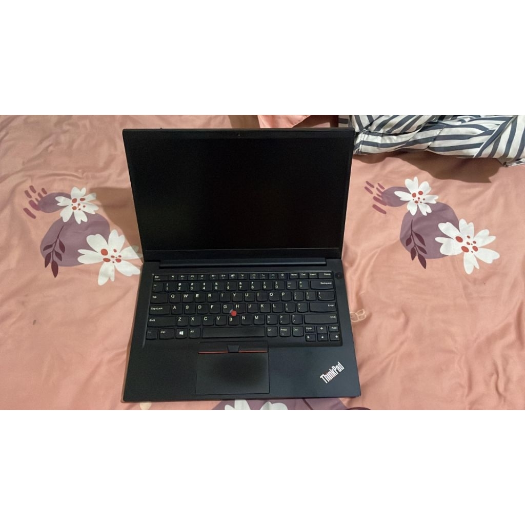 THINKPAD E14 GEN 3 RYZEN 5 5500U RAM 8GB SSD 256GB