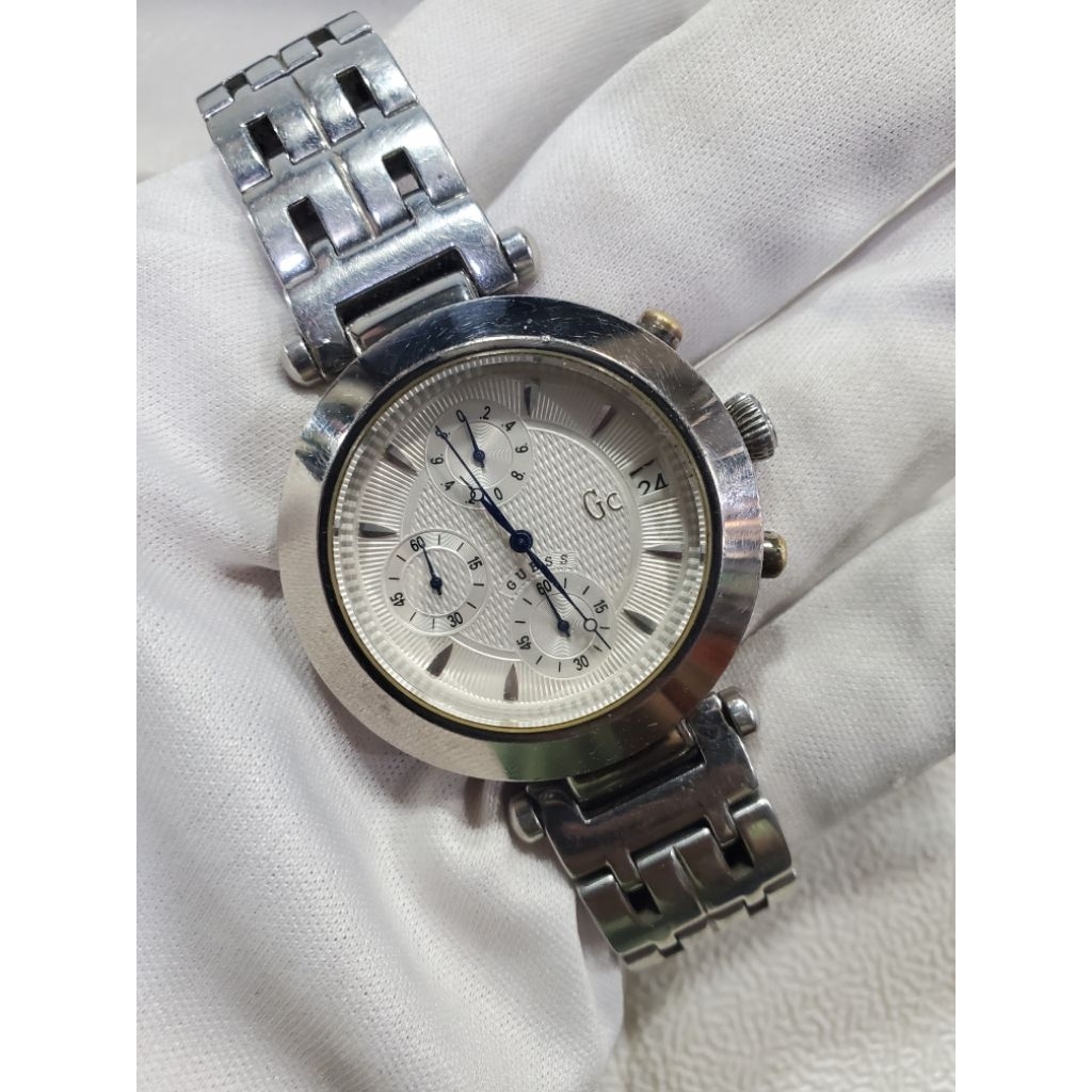 Jam Guess Collection GC7000 Wanita Preloved