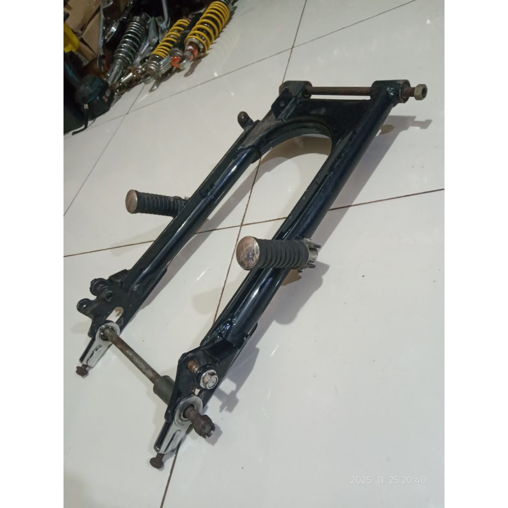 swing arm YT ori copotan swing arm yamaha yt115 lengan ayun yt lengan ayun yamaha yt115 swing arm rx