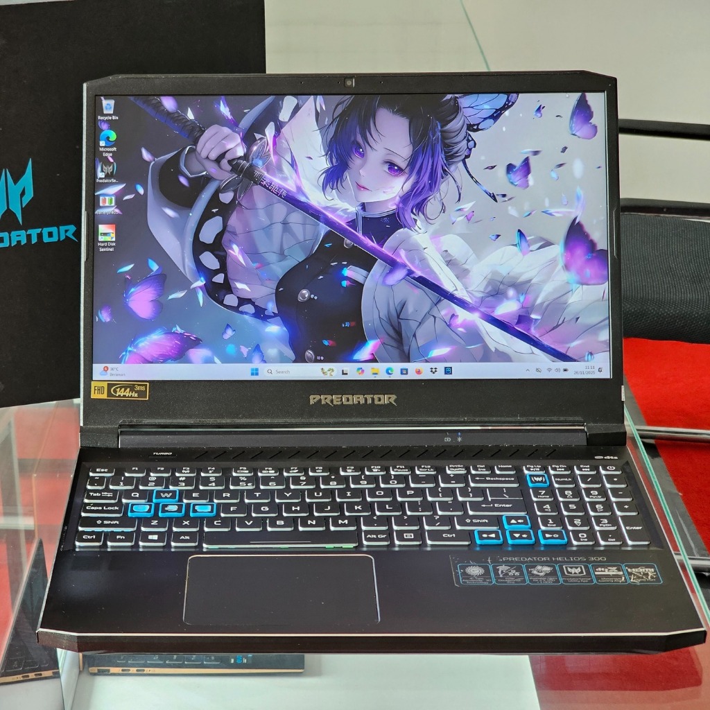 ACER PREDATOR Helios 300 intel Core i7 Gen 10 Ram 16 GB SSD 1 TB Nvidia RTX 2060 144 Hz RGB Gaming E