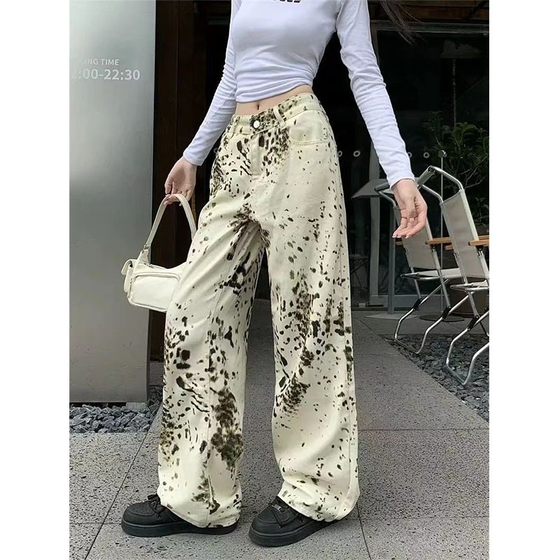 Celana Jeans Wanita Graffiti High Waist Loose