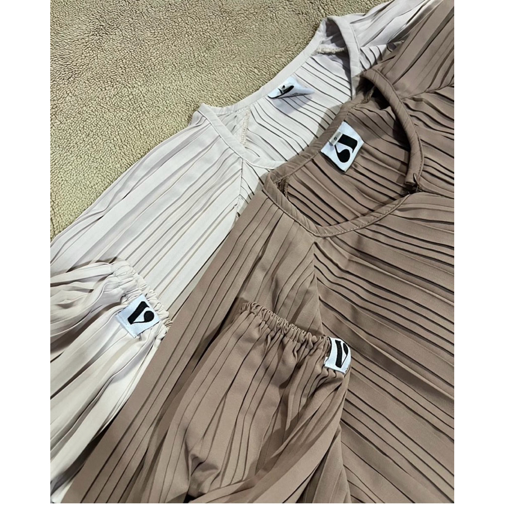 Preloved aqsamodestwear fleurs