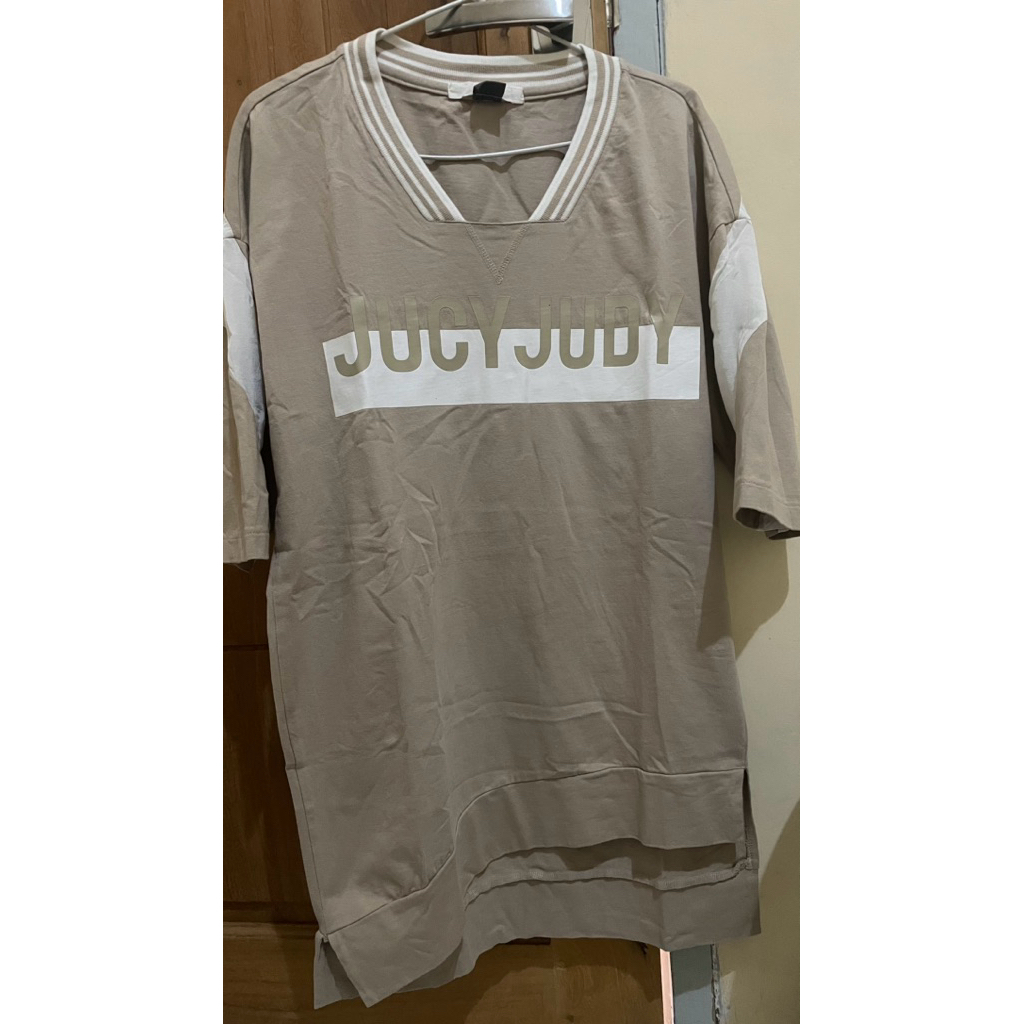 kaos atasan shirt jucy judy
