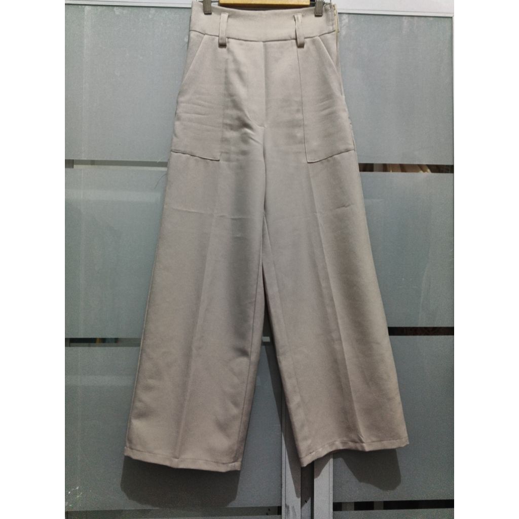 celana kulot ivory preloved