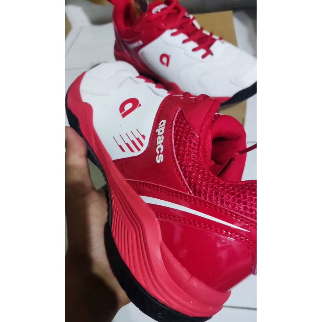 Apacs Sepatu Badminton